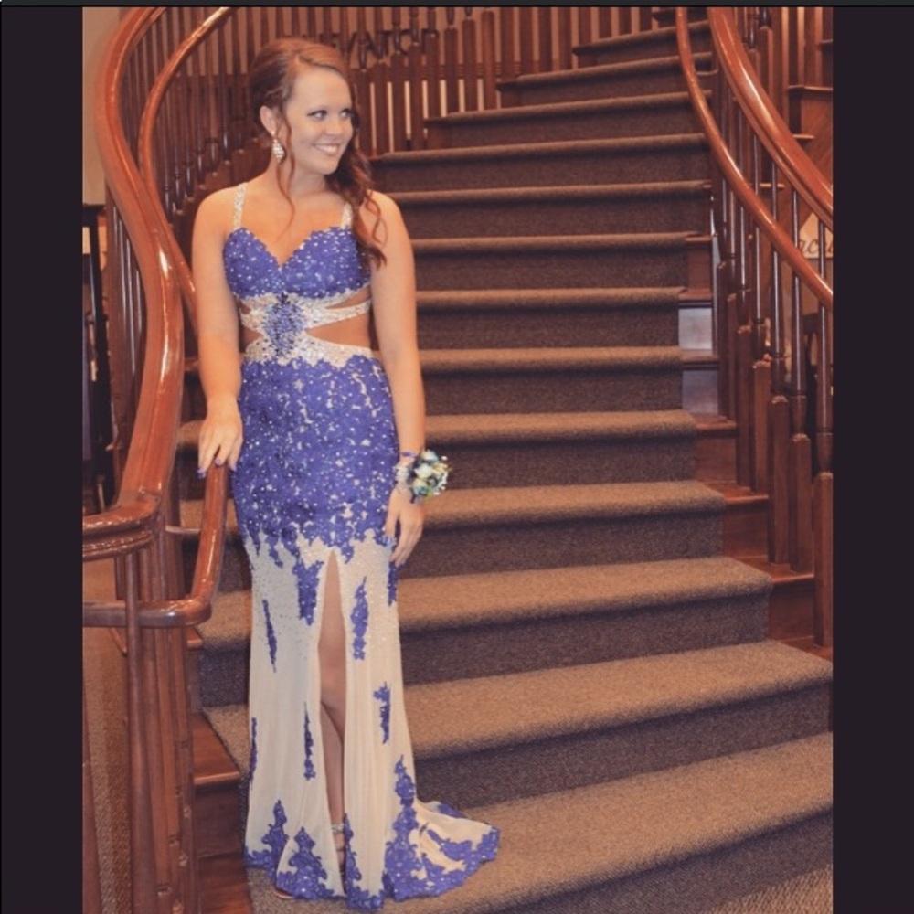Royal Blue prom dress size 4! Worn once!